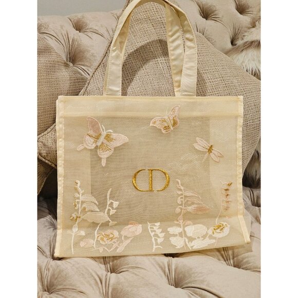 New beauty Christian Dior mesh tote bag with embroidered floral and butterfly